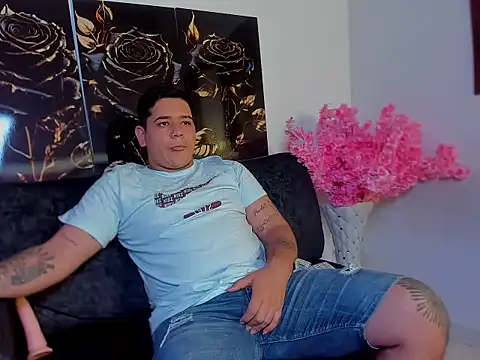 winy hot online show from 02-26-26, 02:27