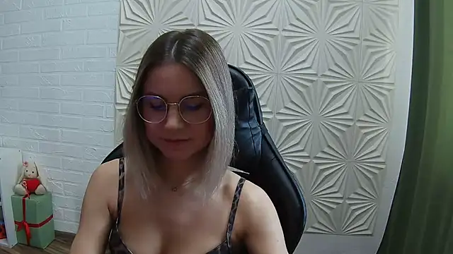 IceMayes online show from 02-28-26, 09:10