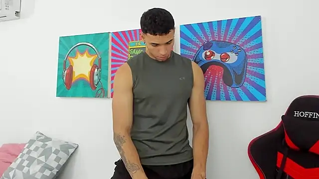 Thomas walker14 online show from 04-18-26, 01:26