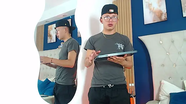 Dark Nico online show from 03-15-26, 04:07