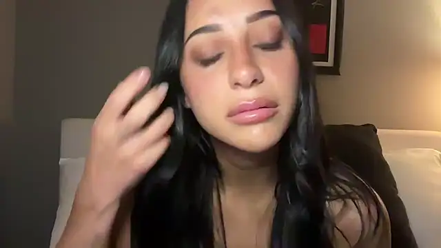 hangoutwithvanessa online show from 07-31-26, 04:45