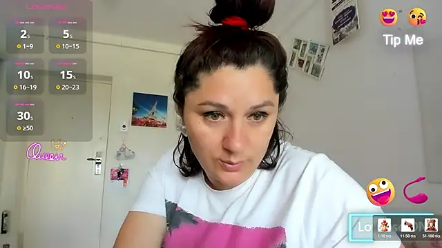 EVELYNA88 online show from 07-15-26, 11:15