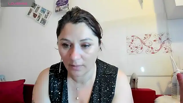 EVELYNA88 online show from 07-21-26, 10:06