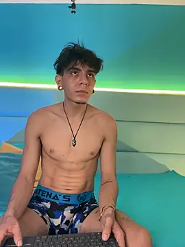 abrilandjulian online show from 03-11-26, 11:49