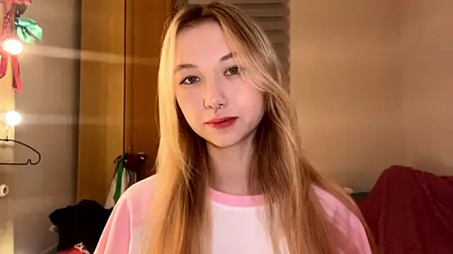 PinkTraible online show from 03-06-26, 11:50