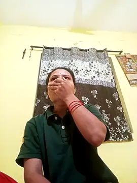 Snapshot of Priti_hote chatting on 07-30-26, 11:04 Priti hote online show from 07-30-26, 11:04