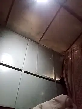 LACALIENTEDECHALCO online show from 04-13-26, 03:39