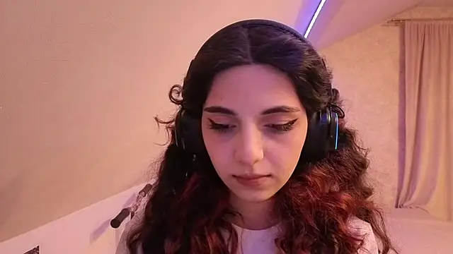 Blissmissataeses online show from 02-17-26, 12:34