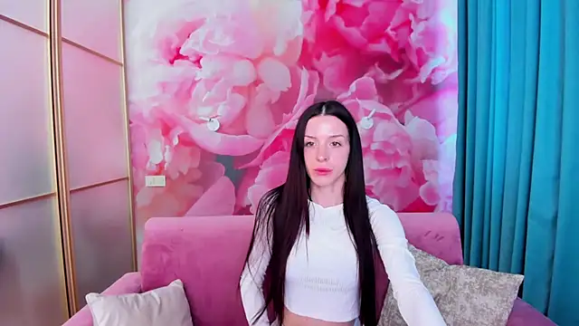 Snapshot of NoirDiva chatting on 06-05-26, 05:36 NoirDiva online show from 06-05-26, 05:36