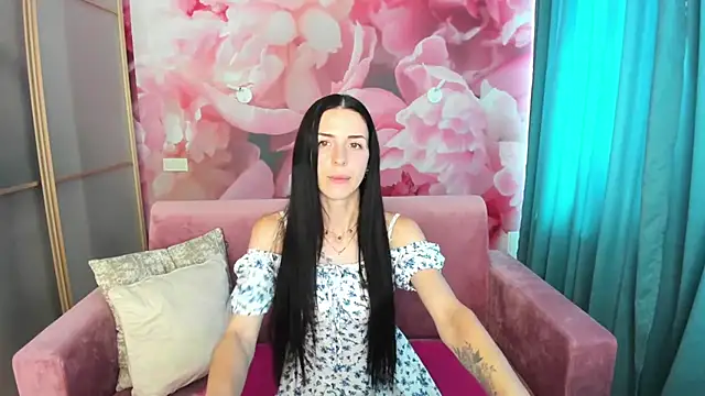Snapshot of NoirDiva chatting on 07-07-26, 07:34 NoirDiva online show from 07-07-26, 07:34