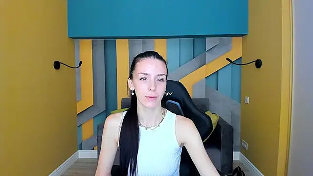 Snapshot of NoirDiva chatting on 07-23-26, 05:49 NoirDiva online show from 07-23-26, 05:49