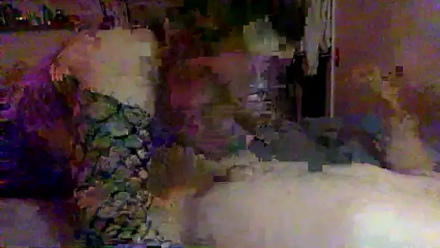 Snapshot of BrattyGirl2424 chatting on 05-08-26, 06:52 BrattyGirl2424 online show from 05-08-26, 06:52