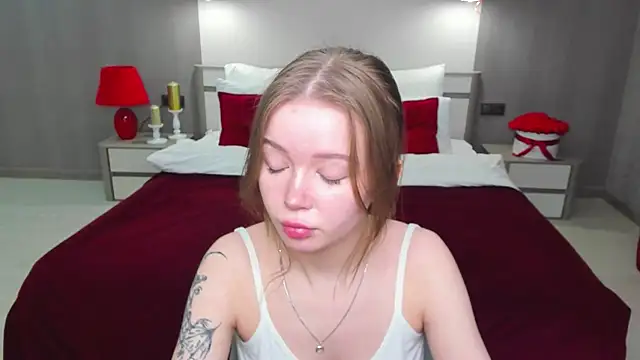 Violetta  Dreams online show from 03-18-26, 04:48