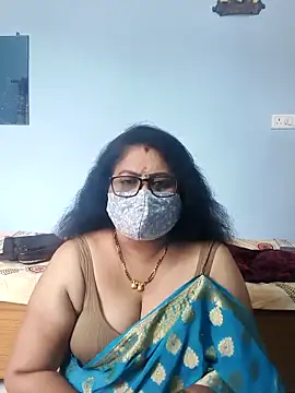 Snapshot of Kannadasexywifes chatting on 05-05-26, 05:37 Kannadasexywifes online show from 05-05-26, 05:37