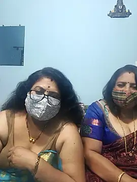 Snapshot of Kannadasexywifes chatting on 05-05-26, 05:43 Kannadasexywifes online show from 05-05-26, 05:43
