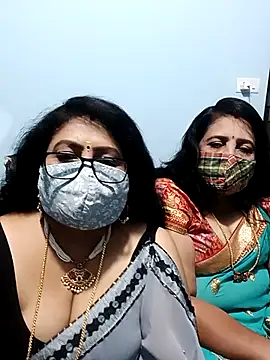 Snapshot of Kannadasexywifes chatting on 05-12-26, 02:25 Kannadasexywifes online show from 05-12-26, 02:25