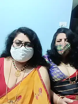 Snapshot of Kannadasexywifes chatting on 05-14-26, 12:28 Kannadasexywifes online show from 05-14-26, 12:28