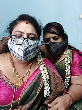 Snapshot of Kannadasexywifes chatting on 05-16-26, 10:36 Kannadasexywifes online show from 05-16-26, 10:36