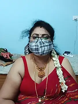Snapshot of Kannadasexywifes chatting on 05-17-26, 11:39 Kannadasexywifes online show from 05-17-26, 11:39