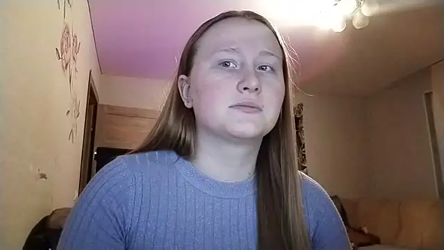 AnikaLipps online show from 04-11-26, 10:47