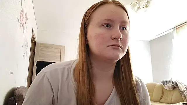 AnikaLipps online show from 06-08-26, 04:40