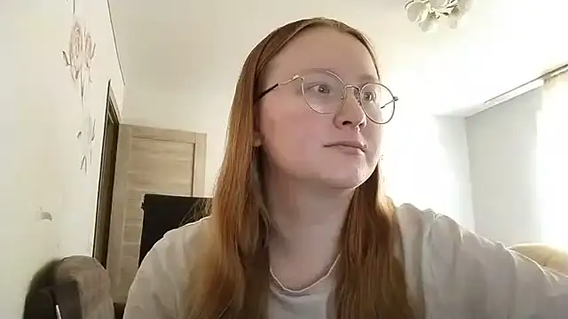 AnikaLipps online show from 06-30-26, 11:22