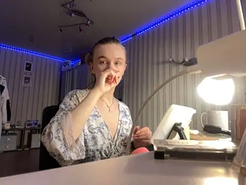 Snapshot of melissashineee chatting on 02-28-26, 06:58 melissashineee online show from 02-28-26, 06:58