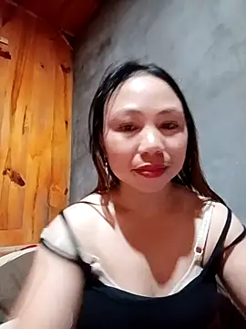 Pretty girl 2 online show from 03-04-26, 10:49