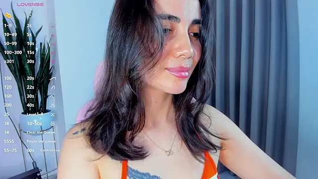Snapshot of sara_ospina22 chatting on 08-06-26, 09:49 sara ospina22 online show from 08-06-26, 09:49