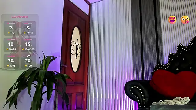 LunaVelour13 online show from 06-19-26, 02:10