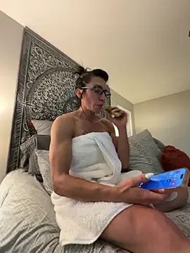 lunasexy79 online show from 04-12-26, 01:43