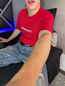 Lucian-greyy online show from 02-22-26, 06:02