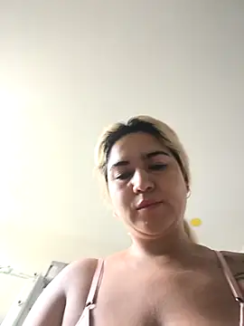 violet-grey online show from 04-07-26, 02:50