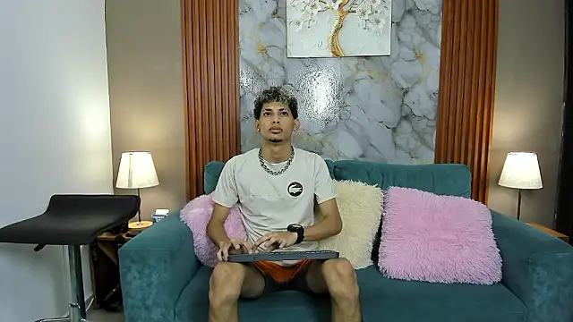 YOUNG BOYS HELL online show from 02-19-26, 01:23