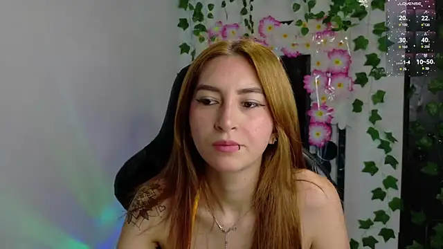 Mis Cersi online show from 04-15-26, 08:53