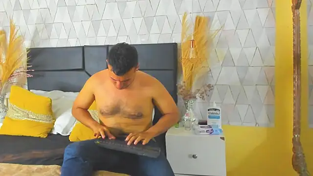 AronGarcia online show from 03-03-26, 11:21