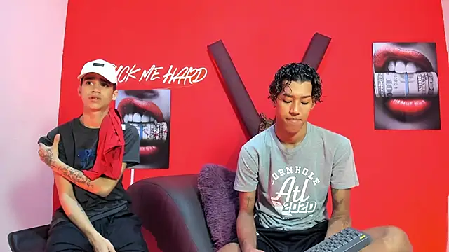 GREEN BOYS online show from 02-18-26, 07:26