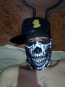 Snapshot of Cholo1096 chatting on 04-03-26, 07:28 Cholo1096 online show from 04-03-26, 07:28