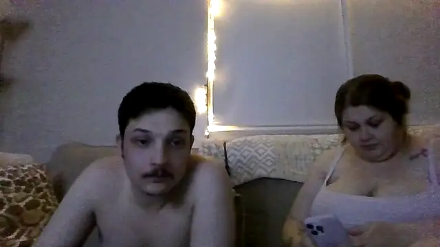 Snapshot of jhhh2026 chatting on 04-13-26, 12:27 jhhh2026 online show from 04-13-26, 12:27