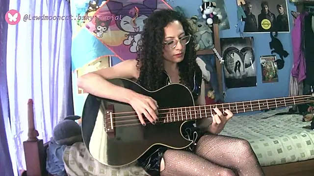lewd mooncat online show from 03-31-26, 08:31