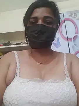 Tamil Luckly girl online show from 03-28-26, 07:52