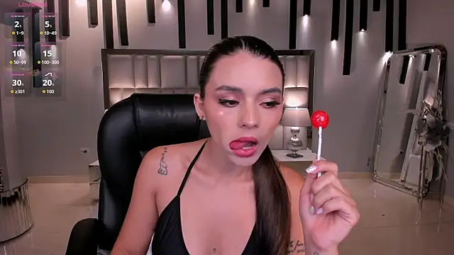 JulietteMoreau online show from 07-05-26, 11:23