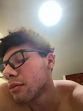 Valentinacouple online show from 06-01-26, 03:08