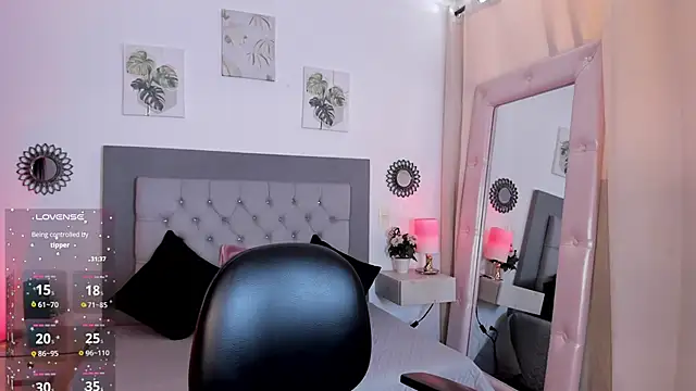 julietha Vega online show from 04-20-26, 06:31