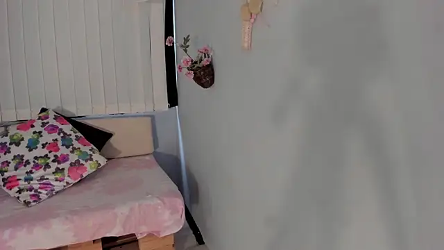 Amber Novoa online show from 03-04-26, 12:33