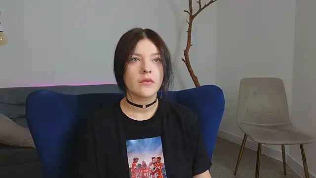 DeliaEffy online show from 03-23-26, 12:53