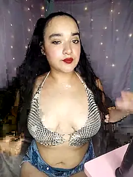 Snapshot of kloe-Dubois chatting on 03-29-26, 04:01 kloe-Dubois online show from 03-29-26, 04:01