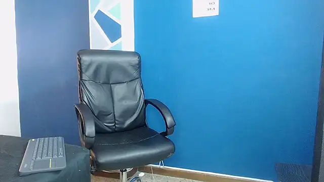 goodgirlxxl online show from 02-25-26, 02:10