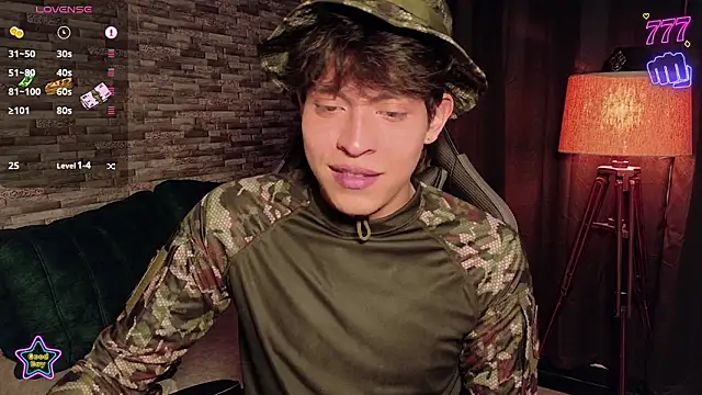  -Lucky-  online show from 03-12-26, 08:31