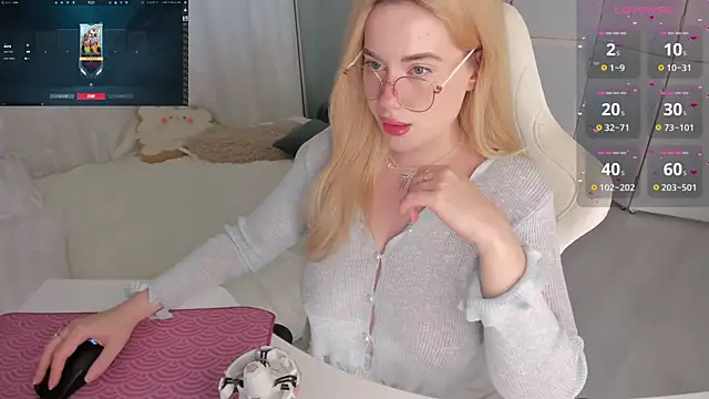 Lunar Whisper online show from 03-09-26, 03:16